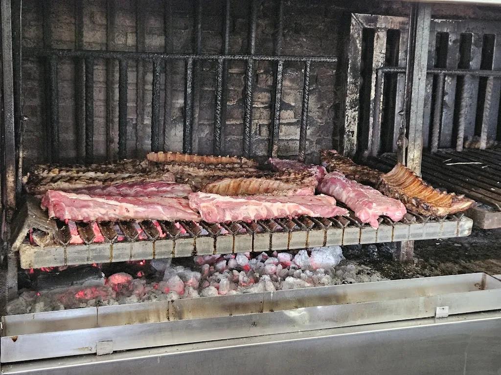 JL GOLD DIGGER_Restaurante Parrilla Nueva Dorada_Tineo_review