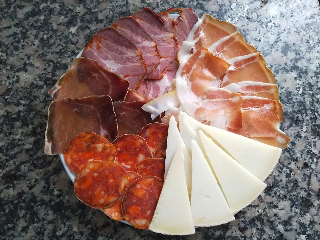 Restaurante Tineo_Tineo_slider_image_2