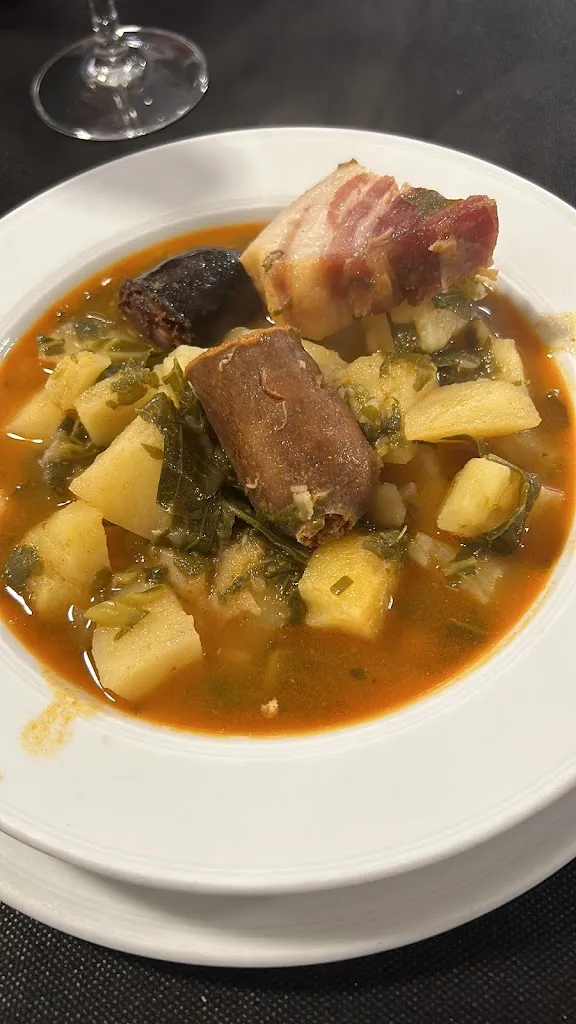 Mercedes Revuelta_Restaurante La Casera_Tineo_recensione