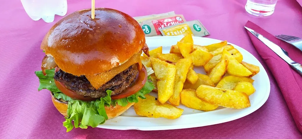 Menu_CANADA BAR_Adrada La_image_5