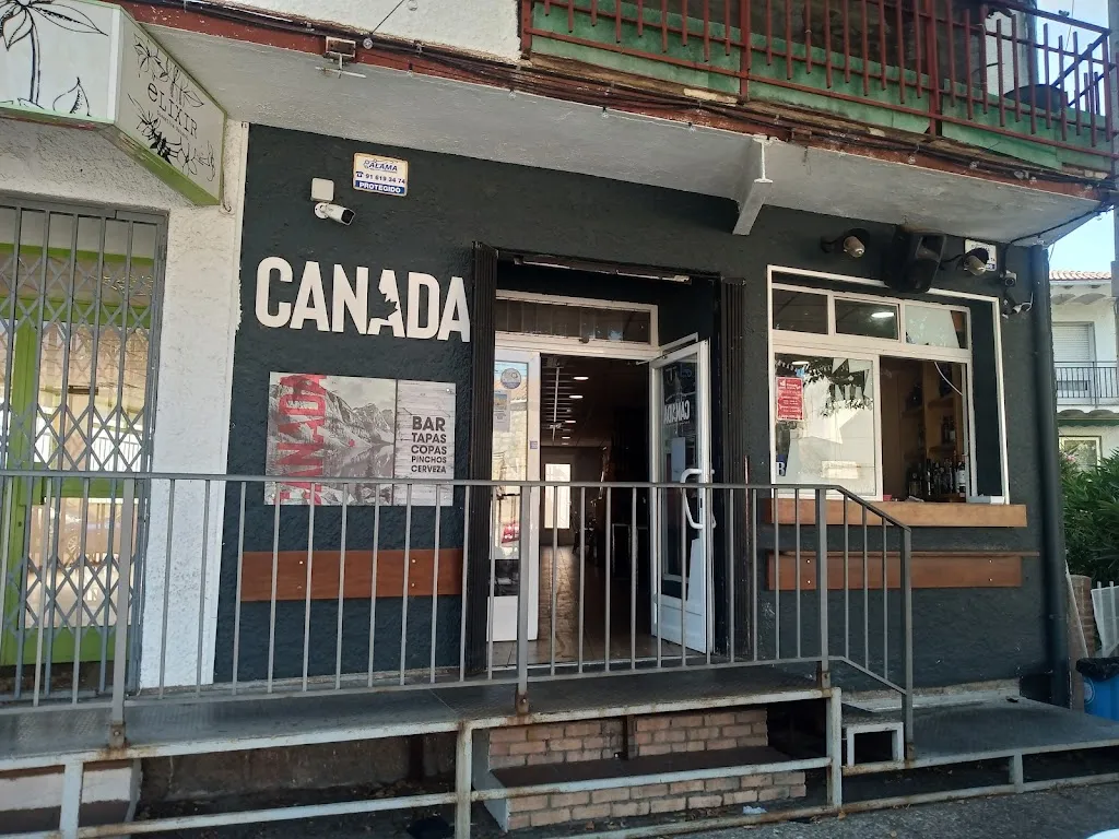 CANADA BAR restaurant in Adrada La