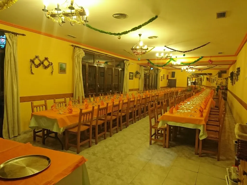 Bar Restaurante Avenida_Adrada La_slider_image_1