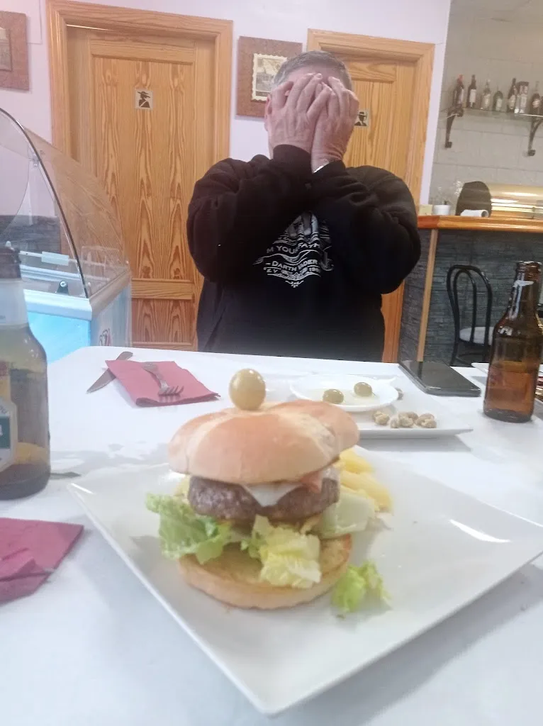 Menu_Restaurante Caamaño_Adrada La_image_8