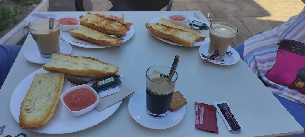 TIROLIN_Adrada La_slider_image_3