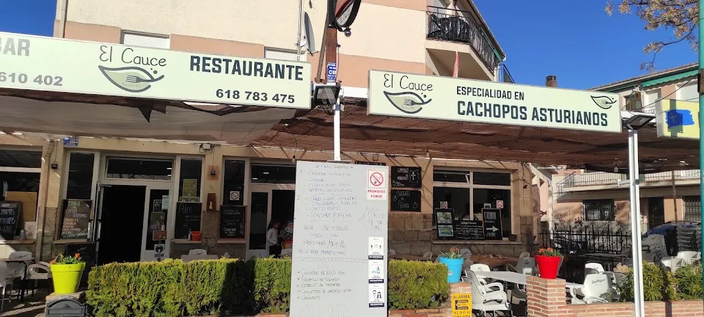 Restaurante Bar El Cauce ristorante a Adrada La