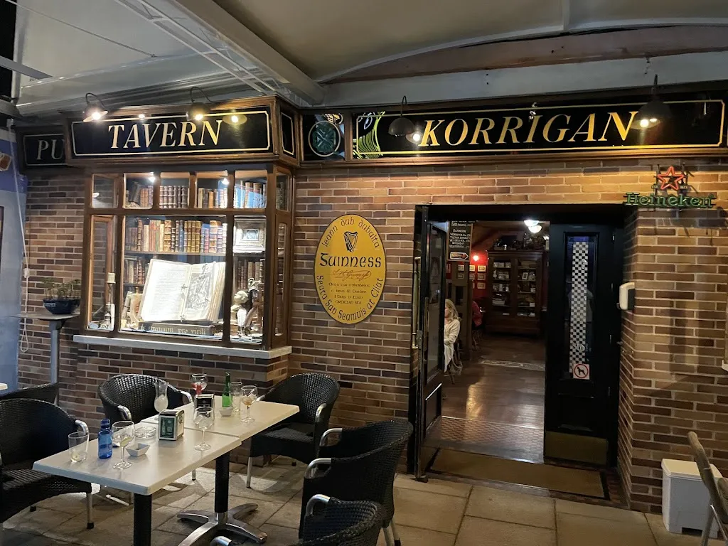 Korrigan Irish Pub restaurant in Adrada La