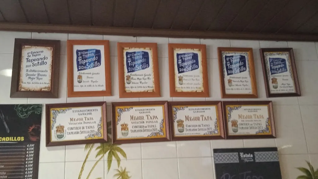 Boli Kawa_Bar Restaurante Las Palmeras_Adrada La_review