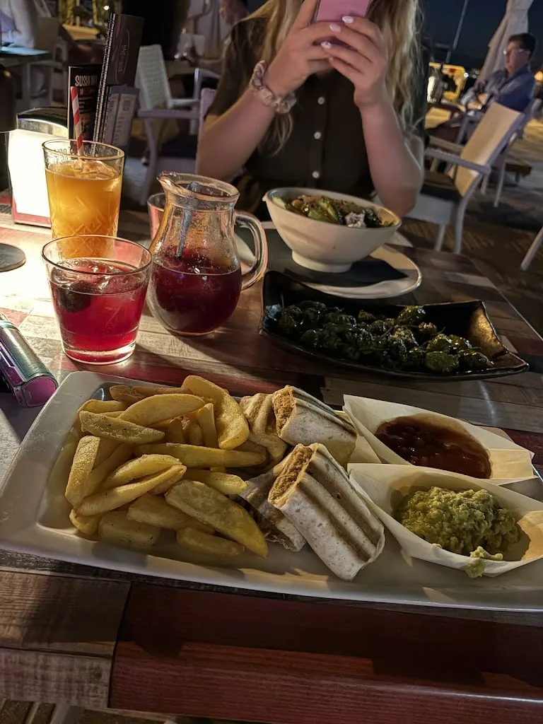 Mylène Ouine_Restaurante del Sol_Arenal El_review