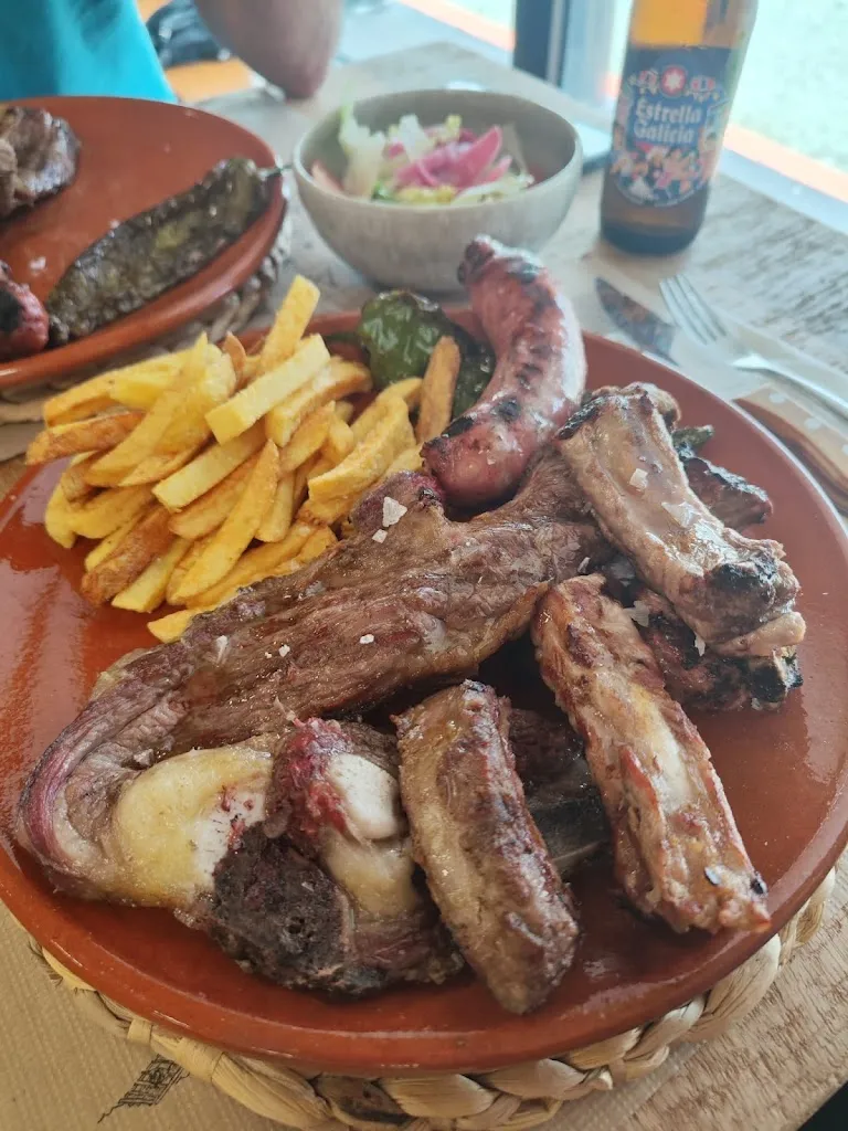 manuel Lopez Fraga_Texas Grill Barbanza_Dodro_review
