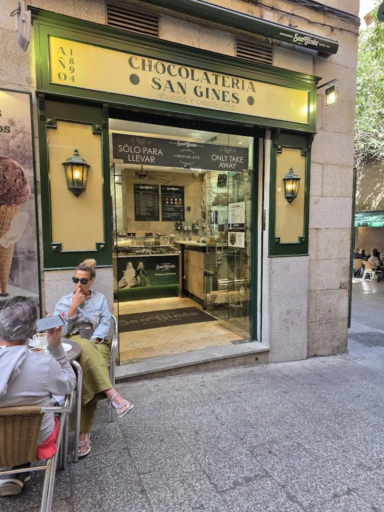 Jaded Old Guy_Chocolatería San Ginés_Arenal El_review