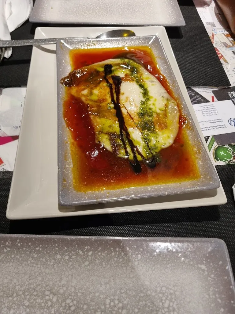 Ben Pattison_El Minibar_Arenal El_review