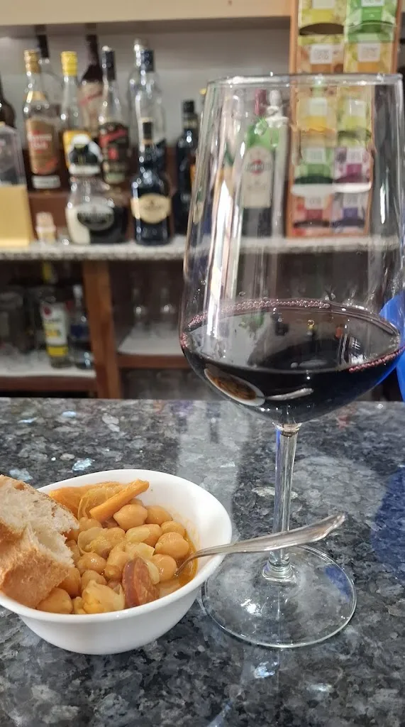 Jose luis castro_Café-Bar Trébol_Dodro_review