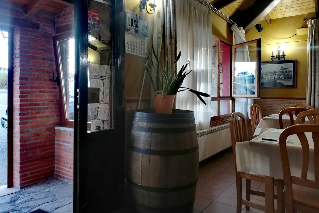 Restaurante La Cañadilla restaurant in Arevalillo