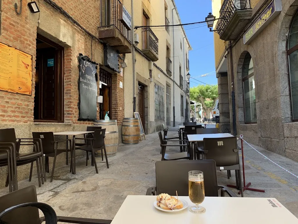 La Corneja restaurant in Arevalillo