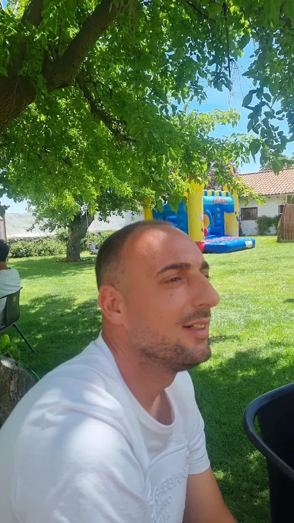 Mercado Avellaneda_Avellaneda_slider_image_2