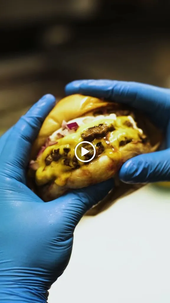 La Birra Bar Burgers Artesanales_Avellaneda_slider_image_2