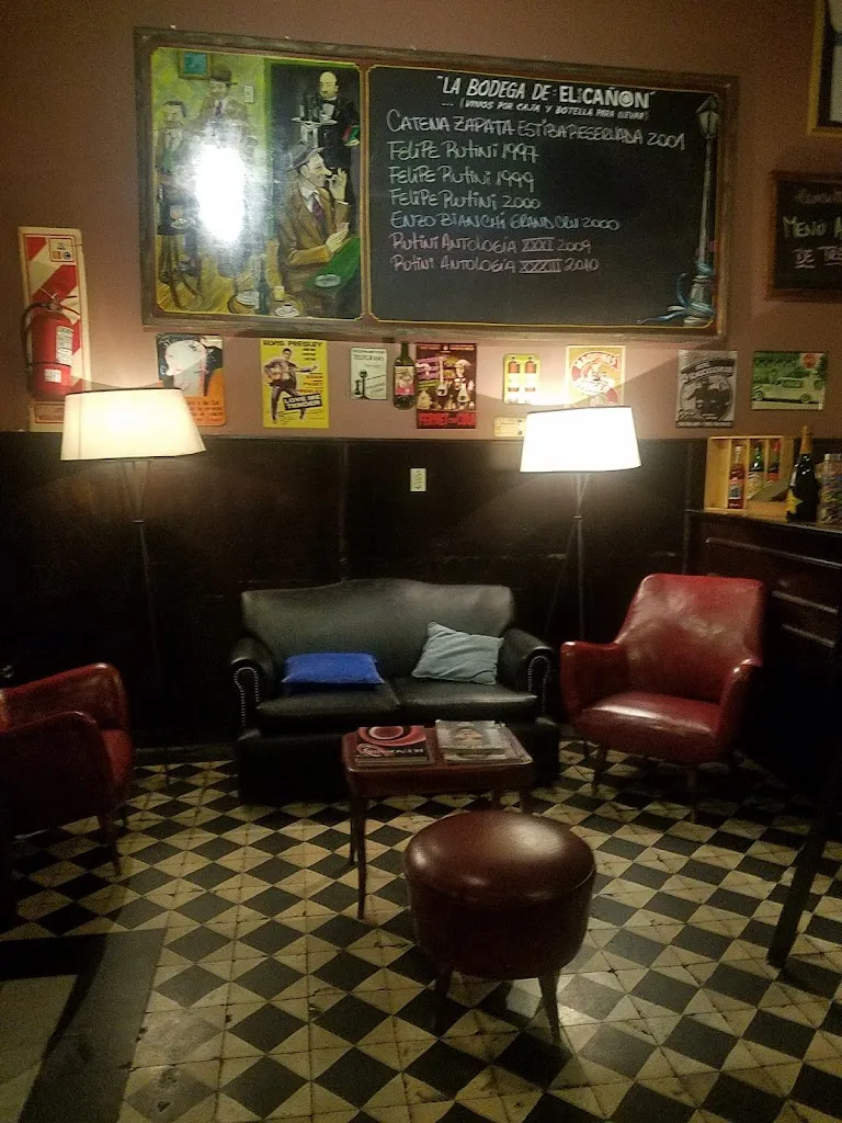 Shil Si_EL VIEJO CAÑÓN_Avellaneda_review