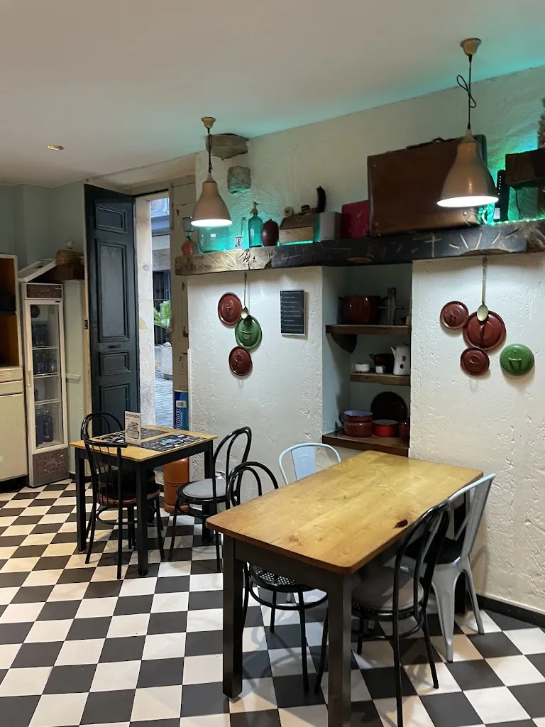 Destápate gastrobar restaurant in Villaviciosa