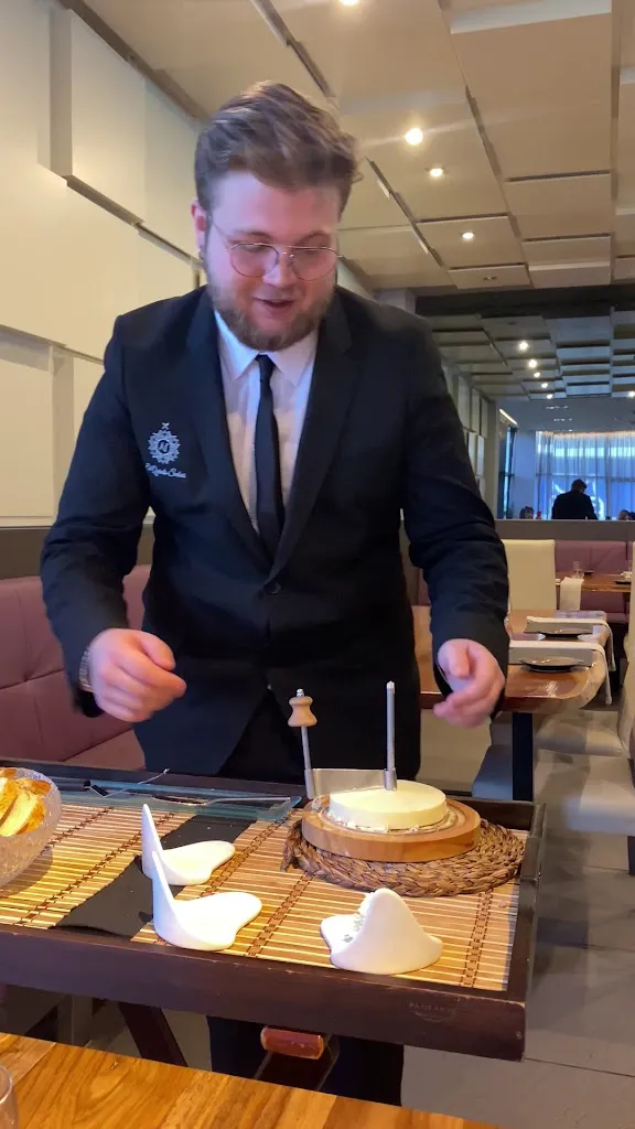 Riadh Ben Ayed_Restaurante El Quinto Sabor_Villaviciosa_review