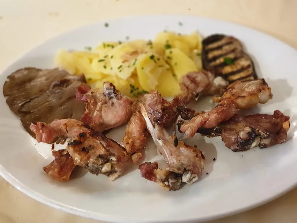 kevin shanmugam_Restaurante Las Dos Castillas_Villaviciosa_review