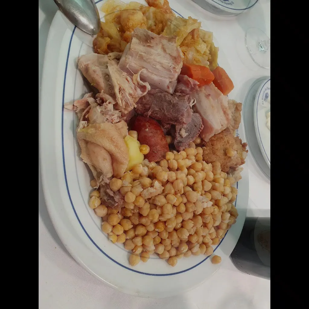 Restaurante El Rincón de Paco_Villaviciosa_slider_image_2