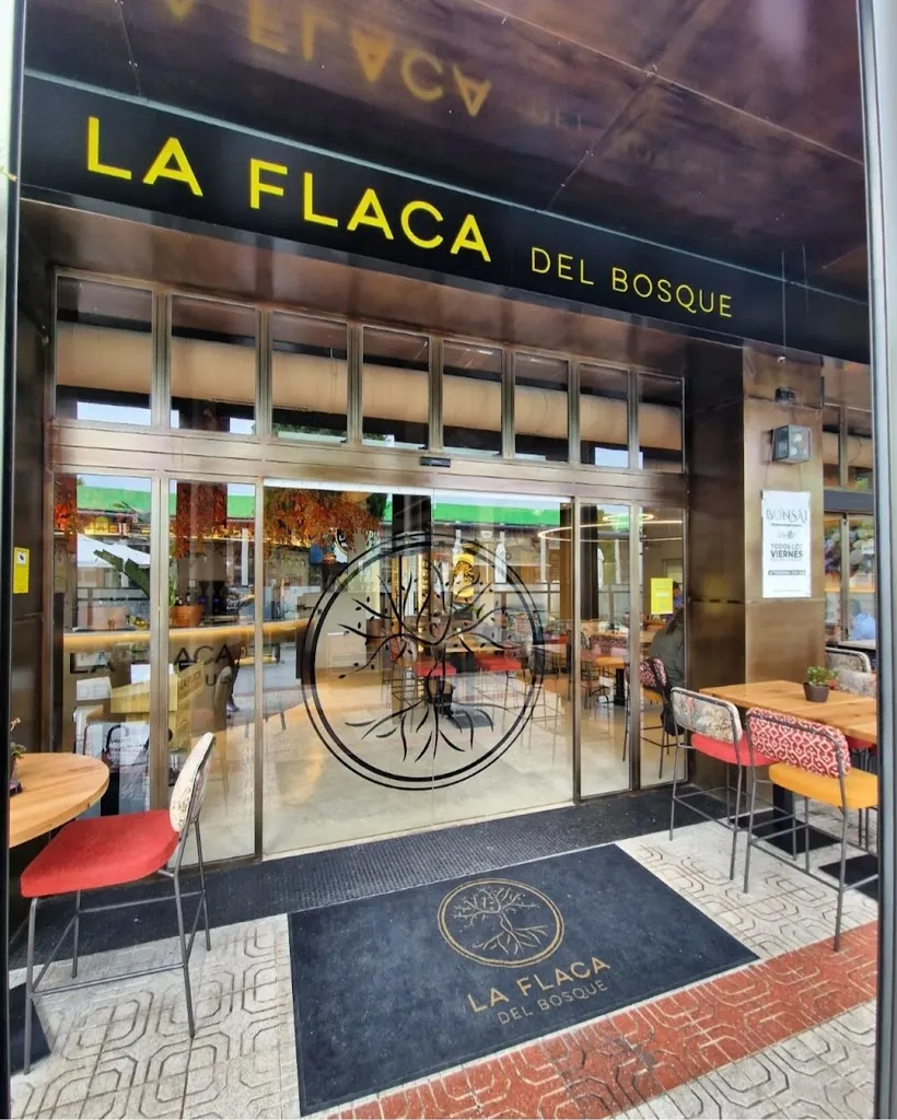 Miguel Ángel Morente Romero_La Flaca del Bosque_Villaviciosa_review