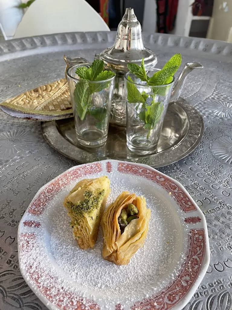 Restaurante Tuareg_Villaviciosa_slider_image_3