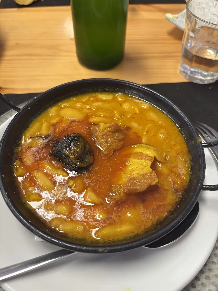 Cristina Figueiras Sorribas_La Chispa_Villaviciosa_recensione