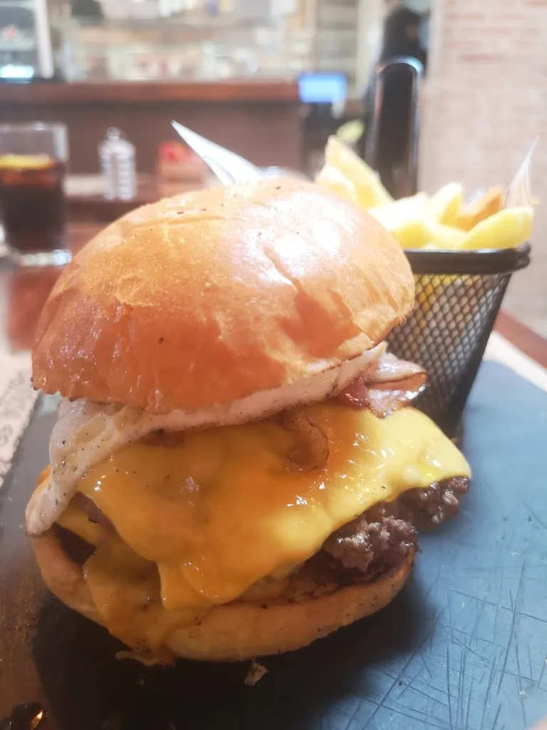 Menu_El Vikingo Brasas y birras // Hamburguesería en villaviciosa_Villaviciosa_image_9