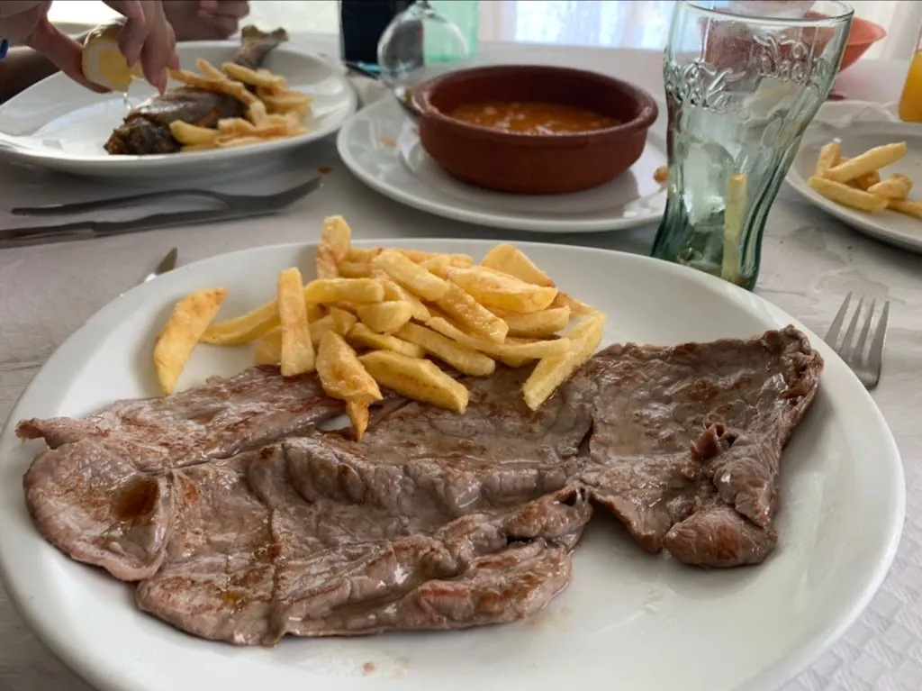 Peter Ujvari_Restaurante el Descanso_Barromán_avis