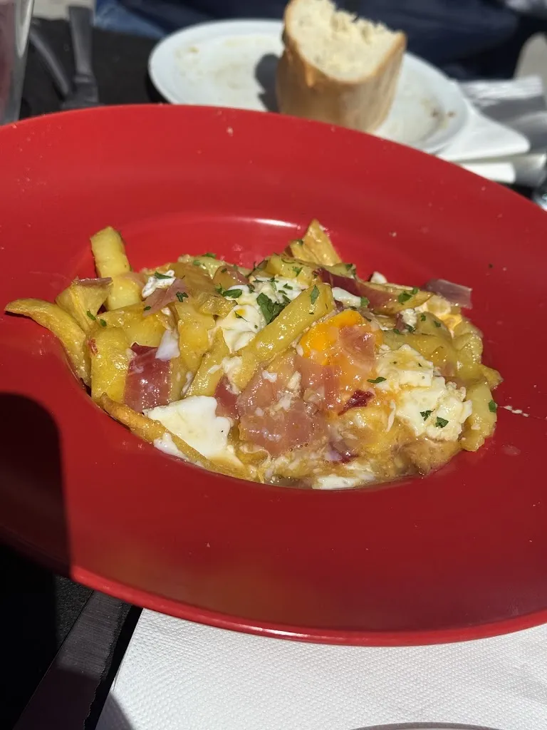 Barraco Station_Barraco El_slider_image_3