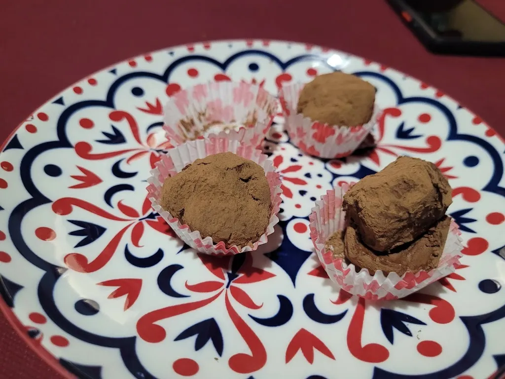 Estela Granda_La Comarca_Becedas_review