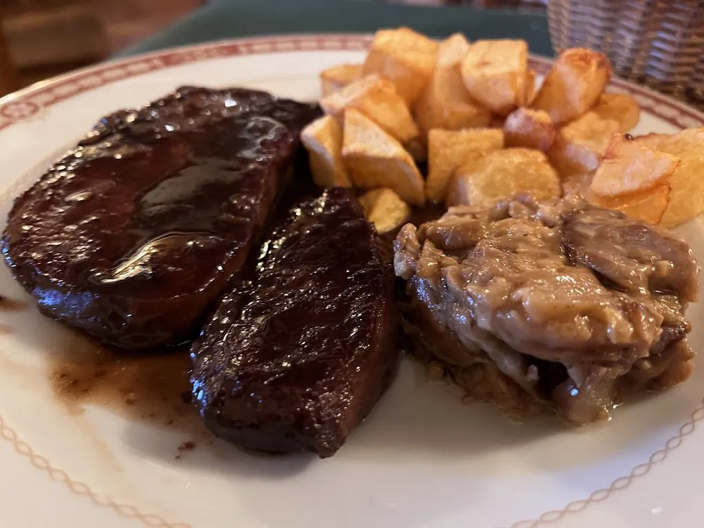 MESÓN Las Chumberas._Blascomillán_slider_image_3