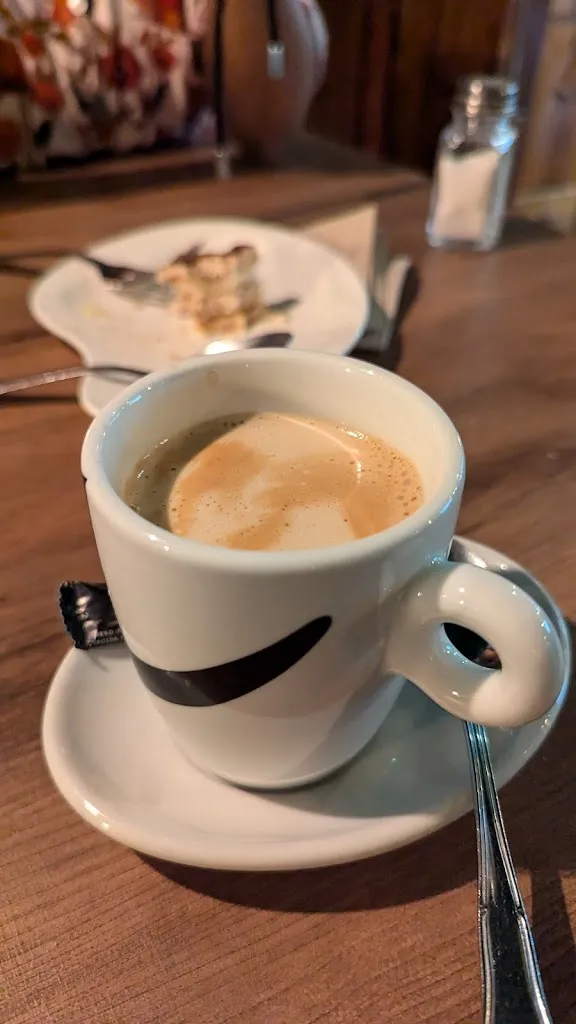 Sujay Sreekumar_Dudua Palacio - Restaurante de cocina mediterránea en el centro de Madrid_Dodro_review