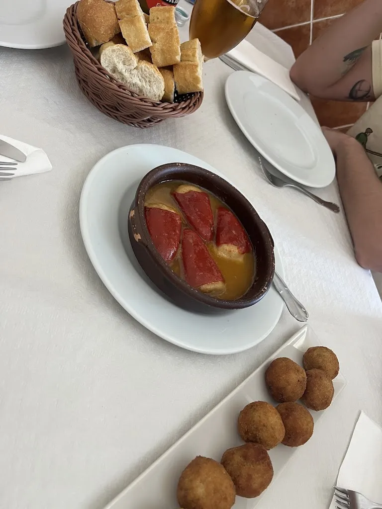 Neus Giménez_Bar Restaurante Casa Alfonso_Blascomillán_recensione