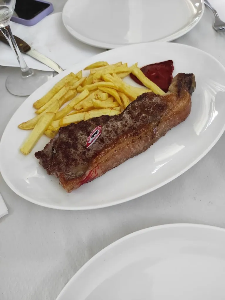 carmen gil sanchez_Bar Restaurante Casa Alfonso_Blascomillán_recensione