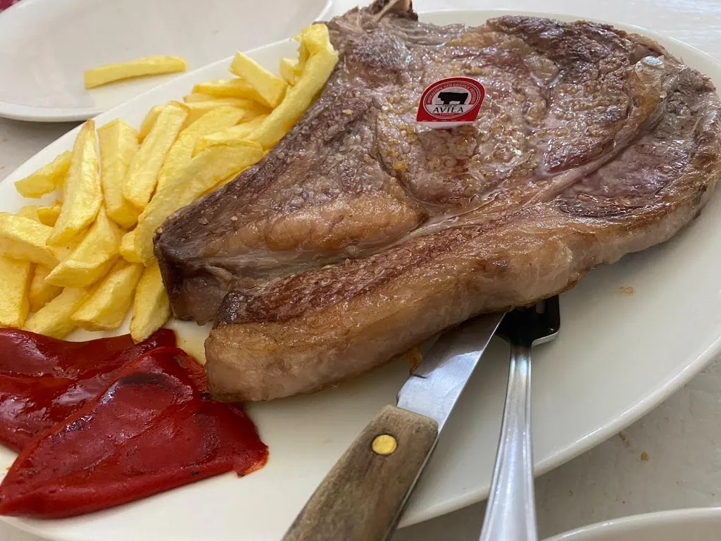 Bar Restaurante Casa Alfonso_Blascomillán_slider_image_3