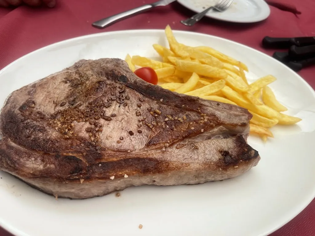 Emi Pujante_Restaurante El Vergel de Gredos_Bohoyo_review