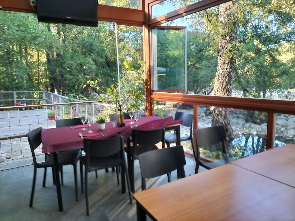 Restaurante El Vergel de Gredos restaurant in Bohoyo