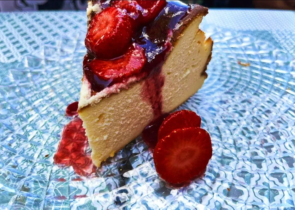 Tang Emily_El Marquesito_Arenas de San Pedro_review