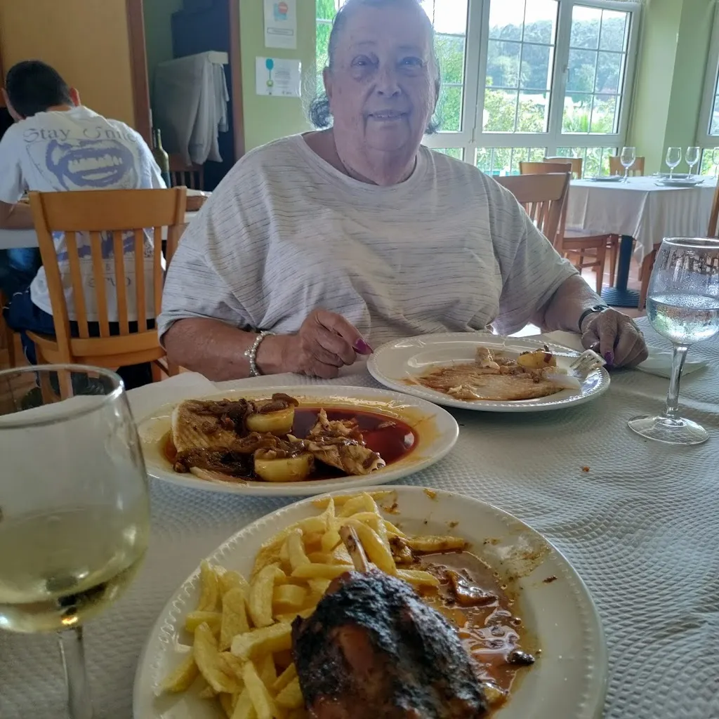 Menu_Restaurante Hostal O Garfo_Irixoa_image_3