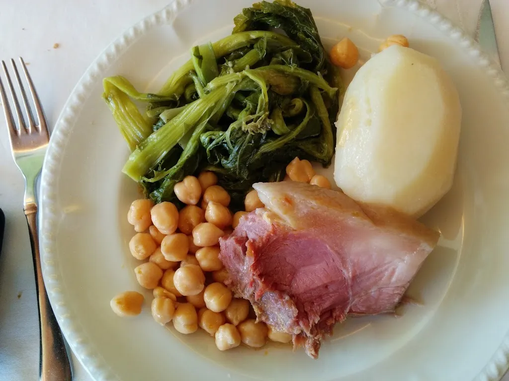 Menu_Restaurante Hostal O Garfo_Irixoa_image_5