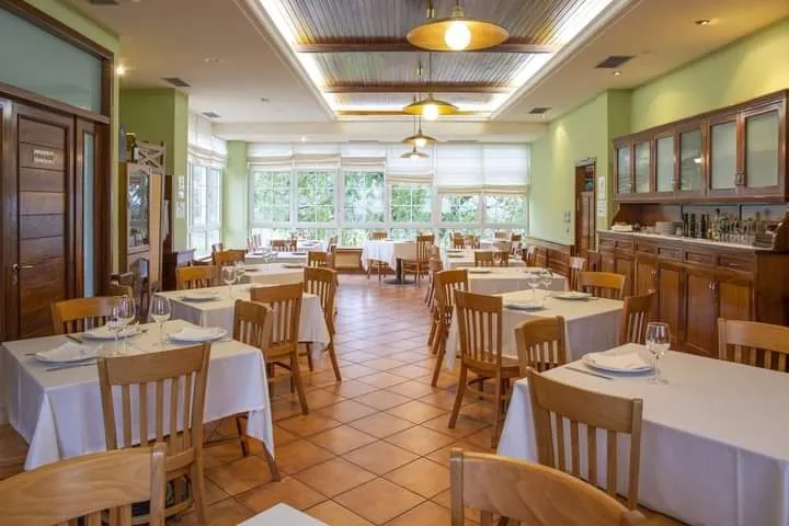 Restaurante Hostal O Garfo_Irixoa_slider_image_1
