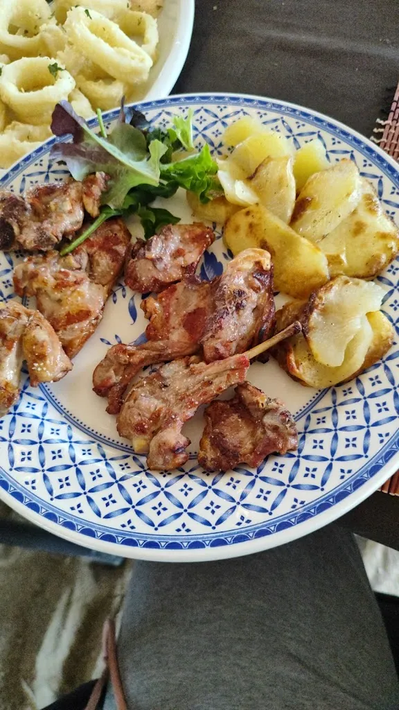 Menu_Restaurante Grill Bar Bambú_Arenas de San Pedro_image_7