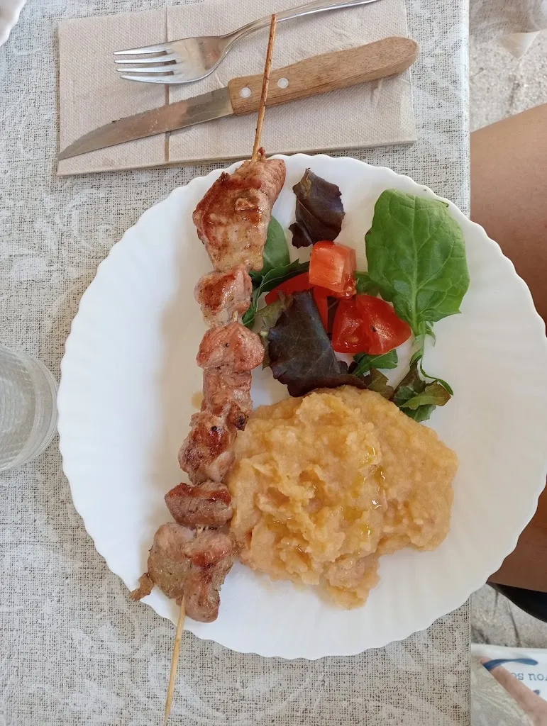 Menu_Restaurante Grill Bar Bambú_Arenas de San Pedro_image_9