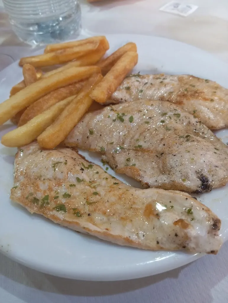 mari paz ruiz galvez_Mesón La Golondrina Arenas de San Pedro_Arenas de San Pedro_review