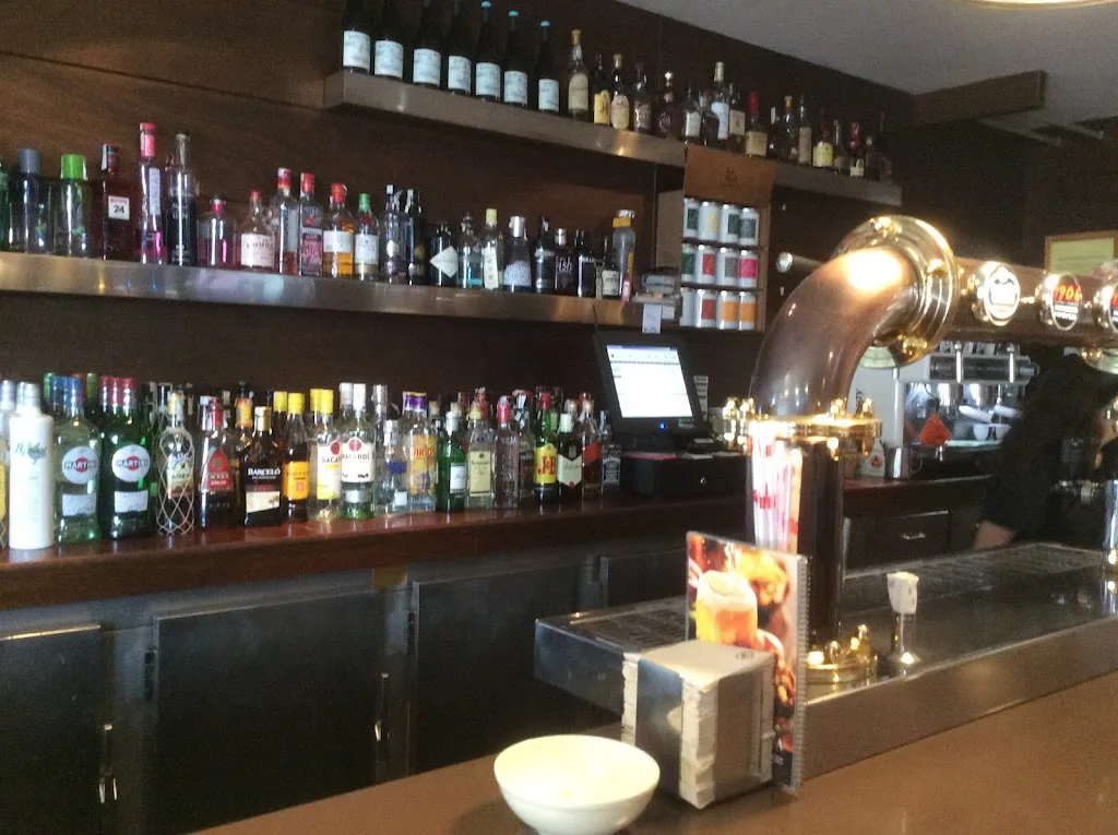 Garry Wilkinson_A Cervecería de Laxe_Laxe_review