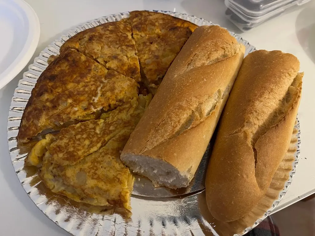 Sara Ferrer Muñoz_Café Bar La Bodeguilla del Cuco_Arenas de San Pedro_review