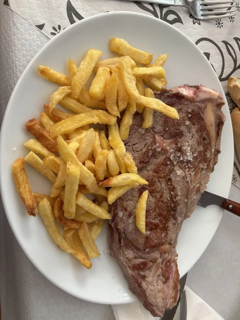 Restaurante Asador Cuevas del Águila Arenas de San Pedro_Arenas de San Pedro_slider_image_3