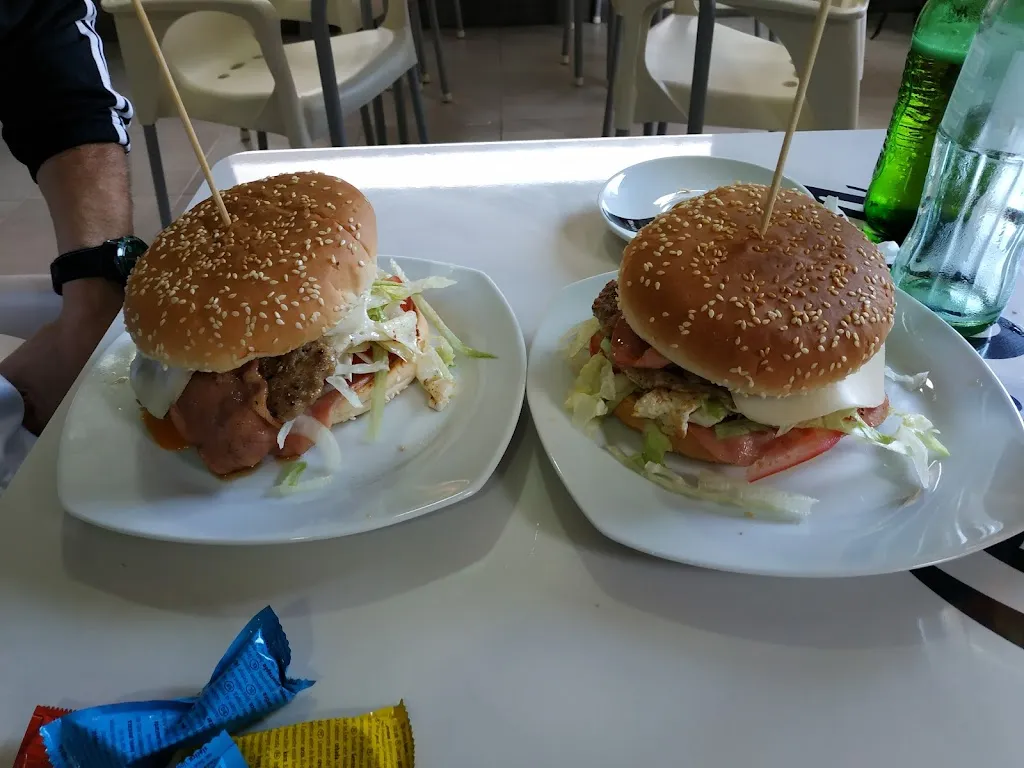 Menu_Bar Hamburguesería Tenaguillo_Arenas de San Pedro_image_1